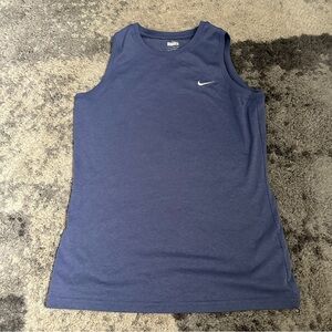 BLUE NIKE SLEEVELESS WORKOUT SHIRT